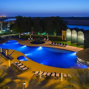 4* Resort Golden Tulip Al Jazira &