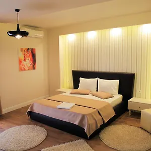 https://kristal-hotel.albaniahotels.org